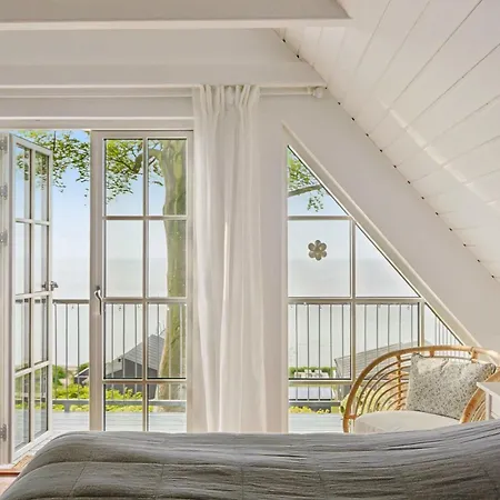 Seaside Charm And Panoramic View 펜션 하데르슬레우